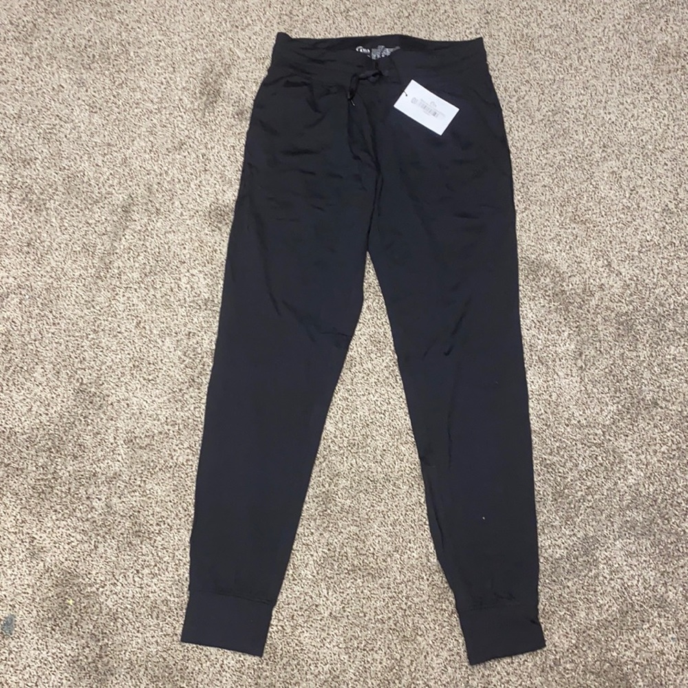 Zyia Black Ascend Joggers